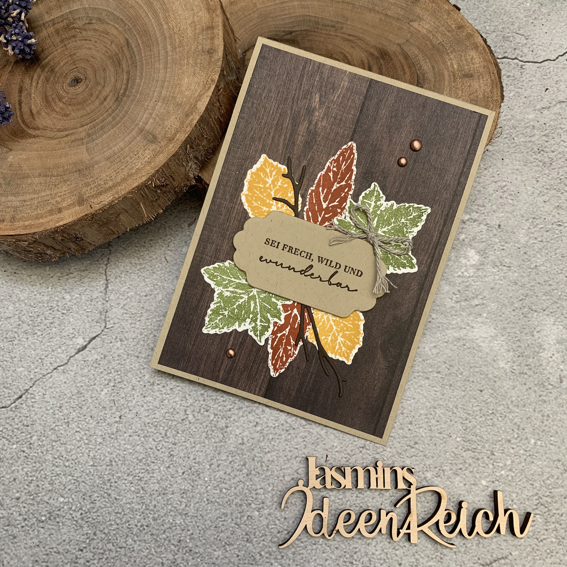 Gorgeous Leaves - Karte Holzoptik 1.jpeg